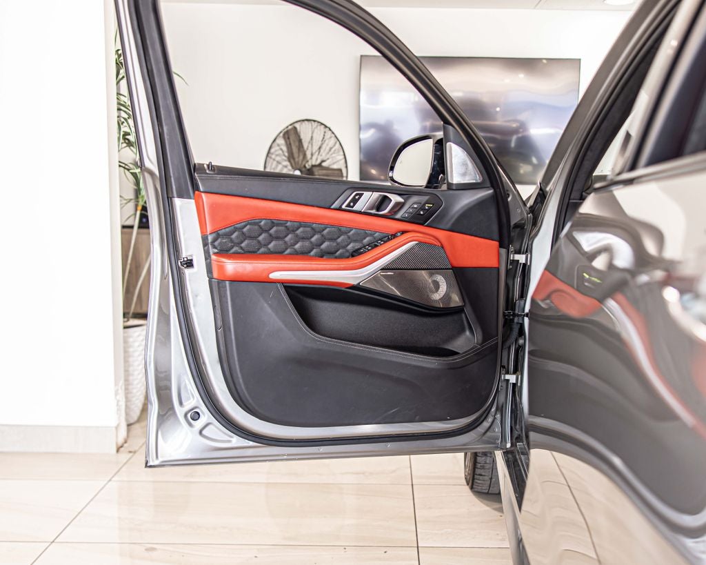 2022 BMW X5 M Competition