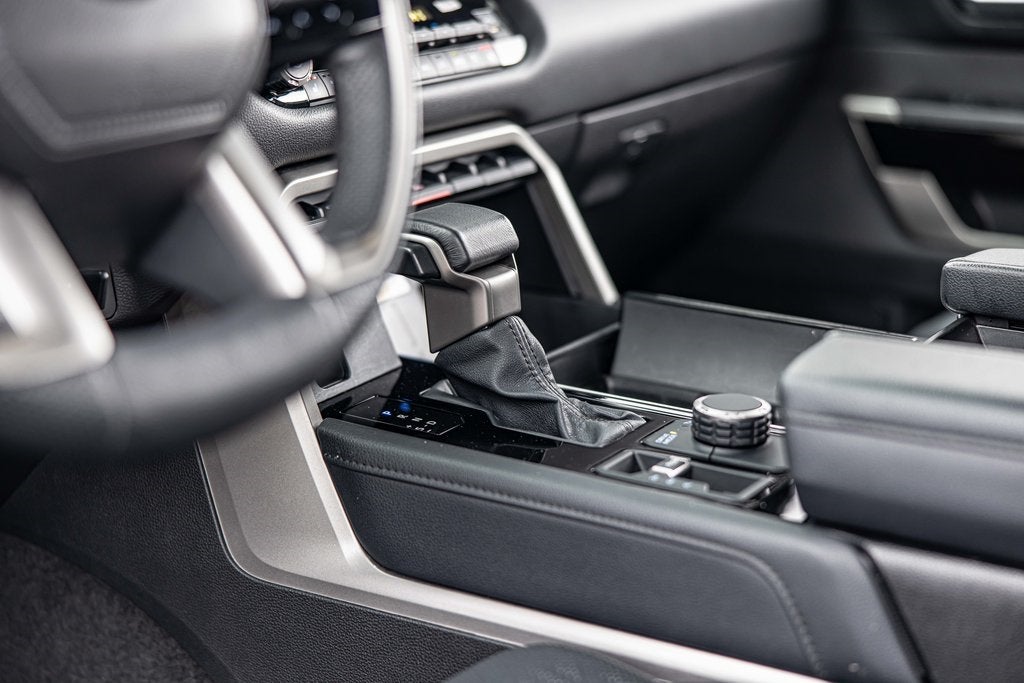 2024 Toyota Sequoia Platinum