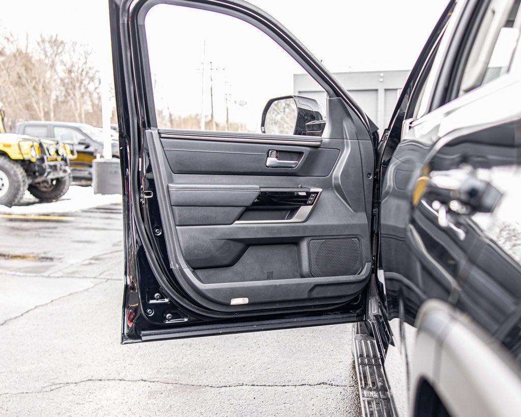 2024 Toyota Sequoia Platinum