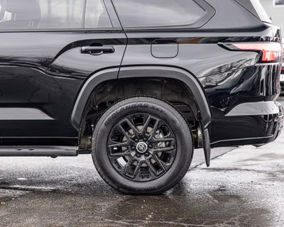 2024 Toyota Sequoia Platinum