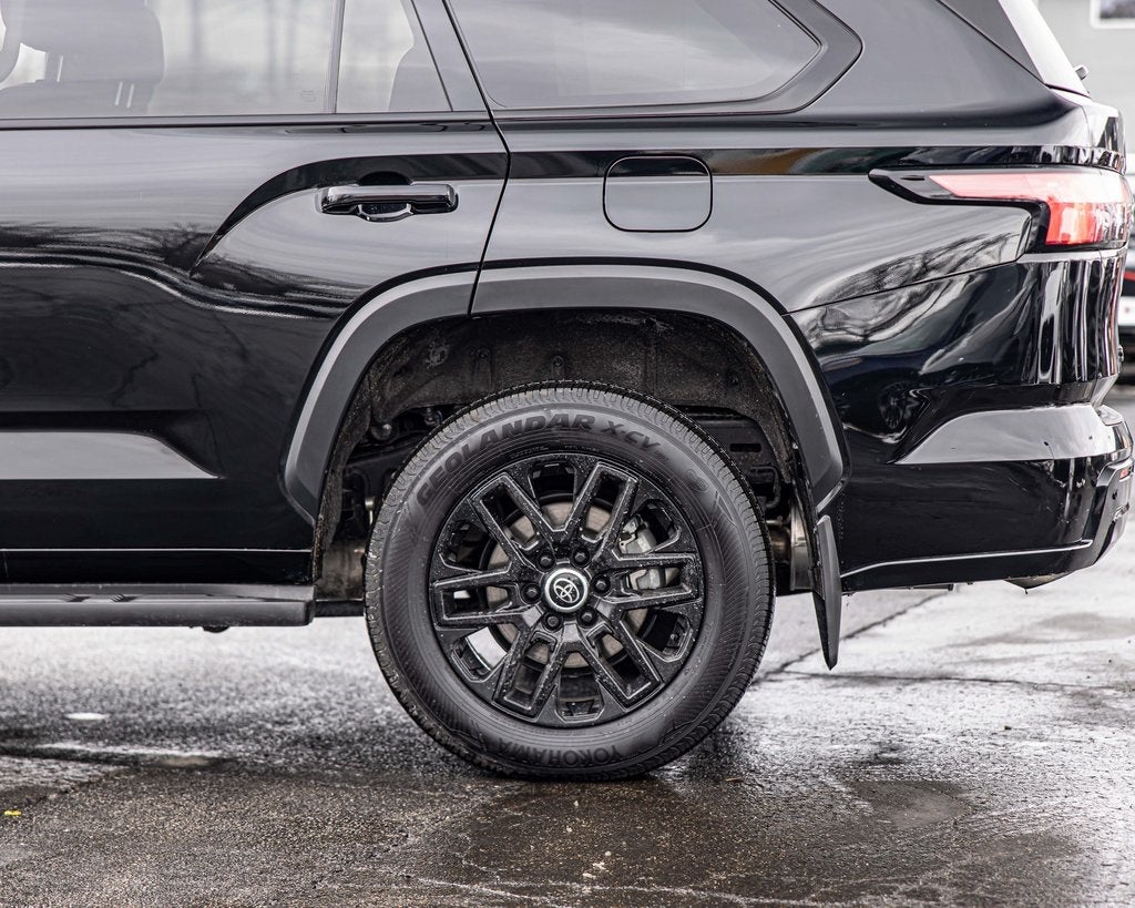 2024 Toyota Sequoia Platinum