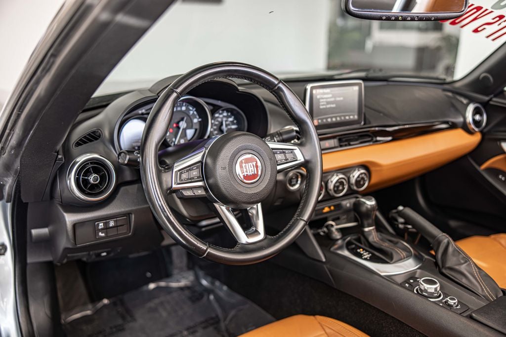 2018 FIAT 124 Spider Lusso