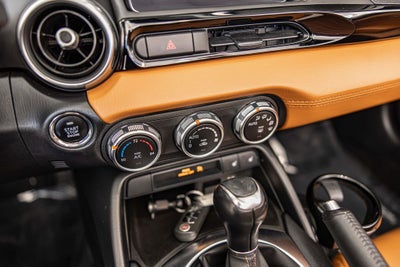 2018 FIAT 124 Spider Lusso