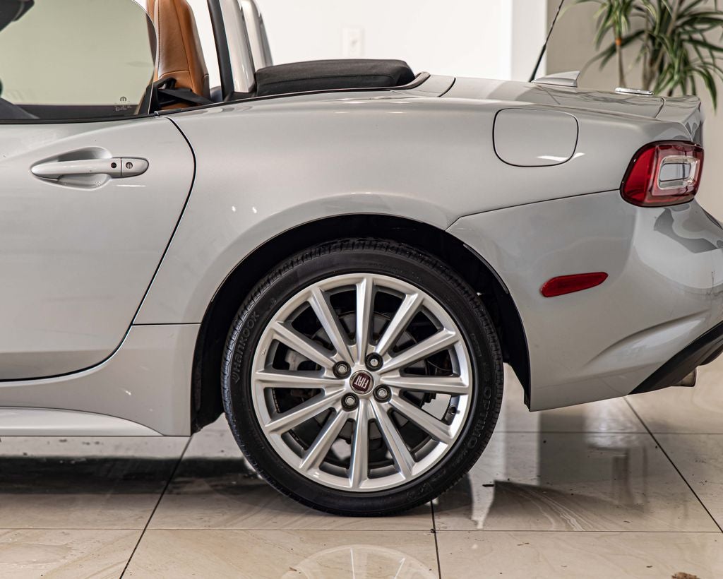 2018 FIAT 124 Spider Lusso