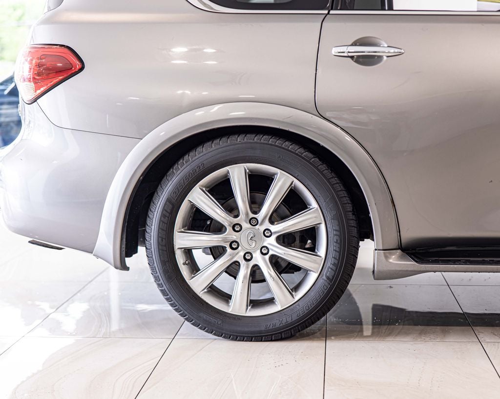 2012 INFINITI QX56 Base
