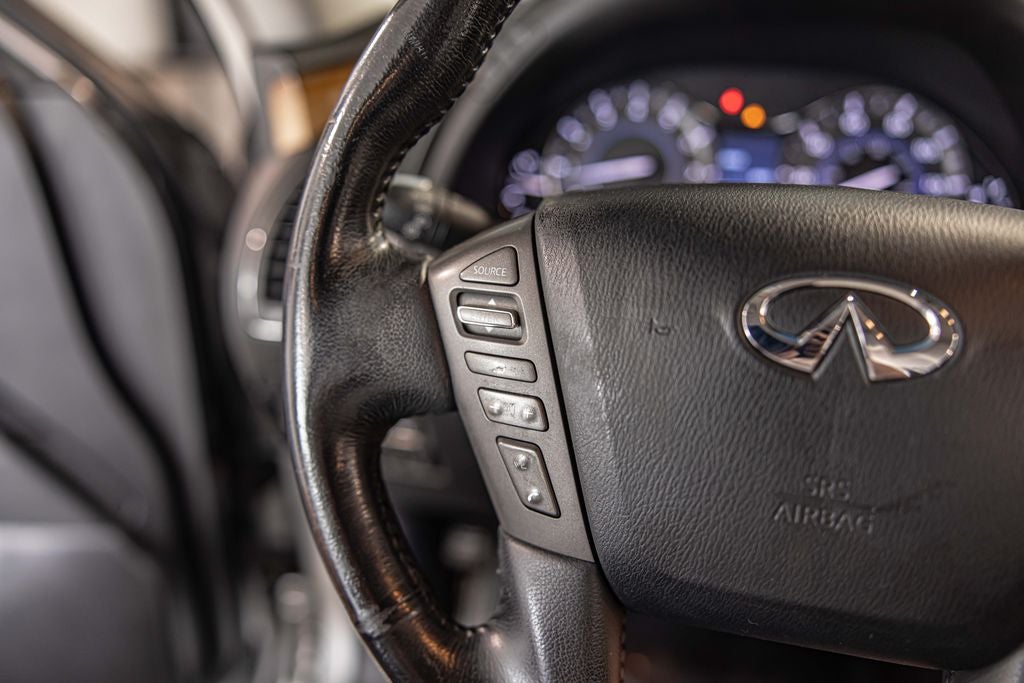 2012 INFINITI QX56 Base