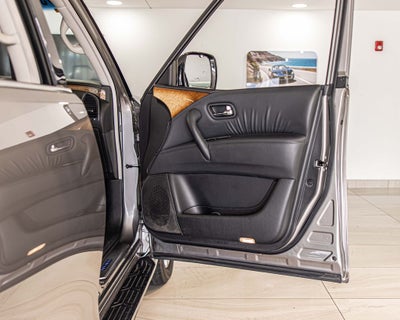 2012 INFINITI QX56 Base