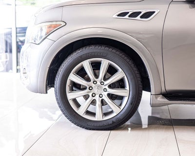 2012 INFINITI QX56 Base