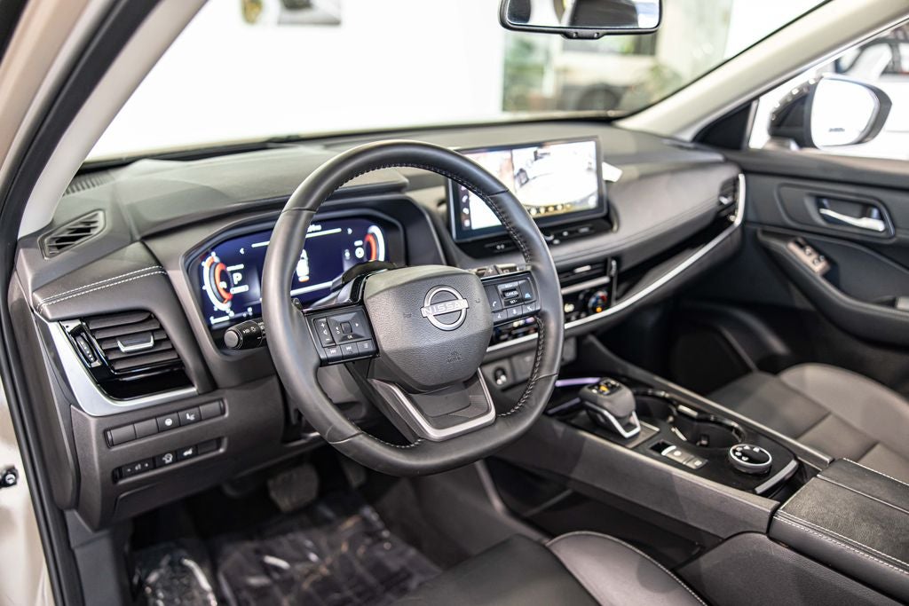 2025 Nissan Rogue SL