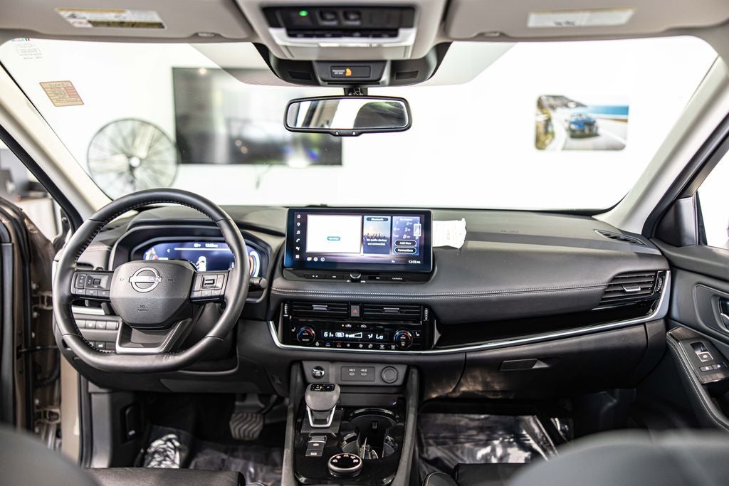 2025 Nissan Rogue SL