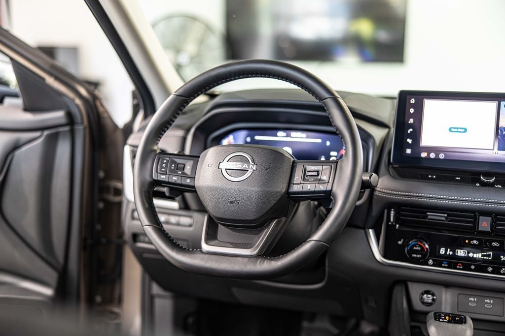 2025 Nissan Rogue SL