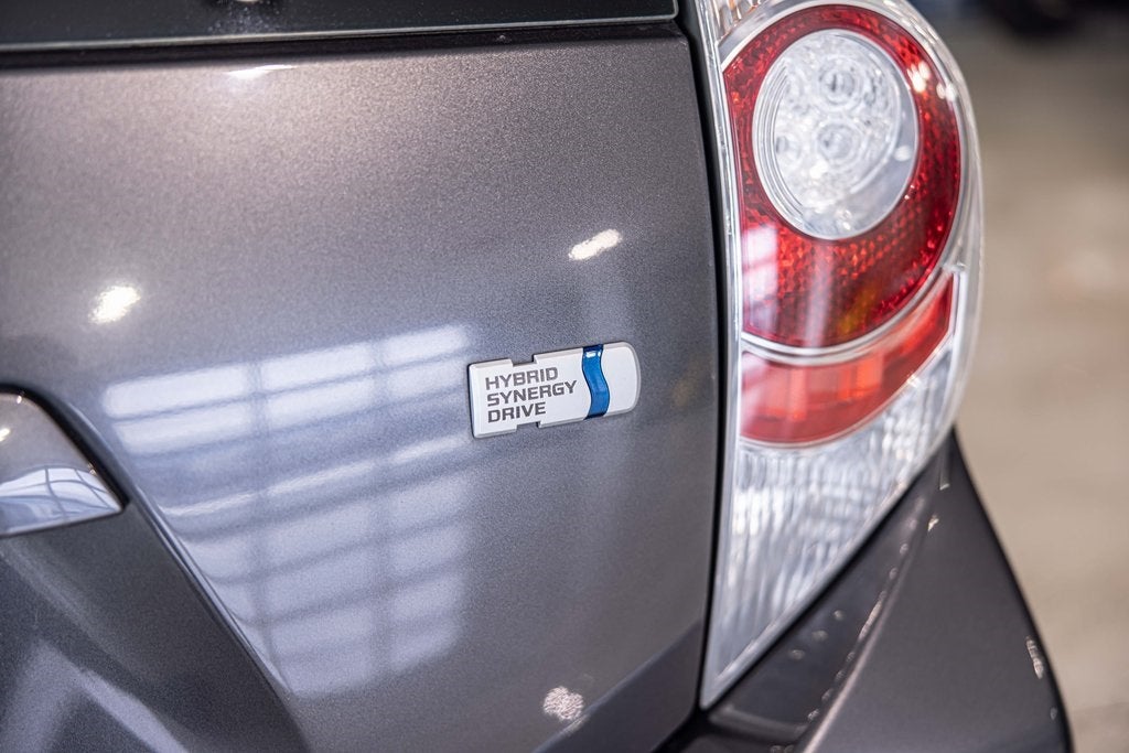 2014 Toyota Prius c Two