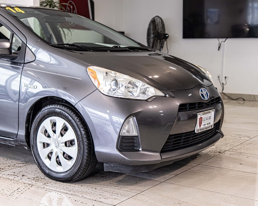 2014 Toyota Prius c Two