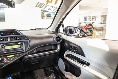 2014 Toyota Prius c Two