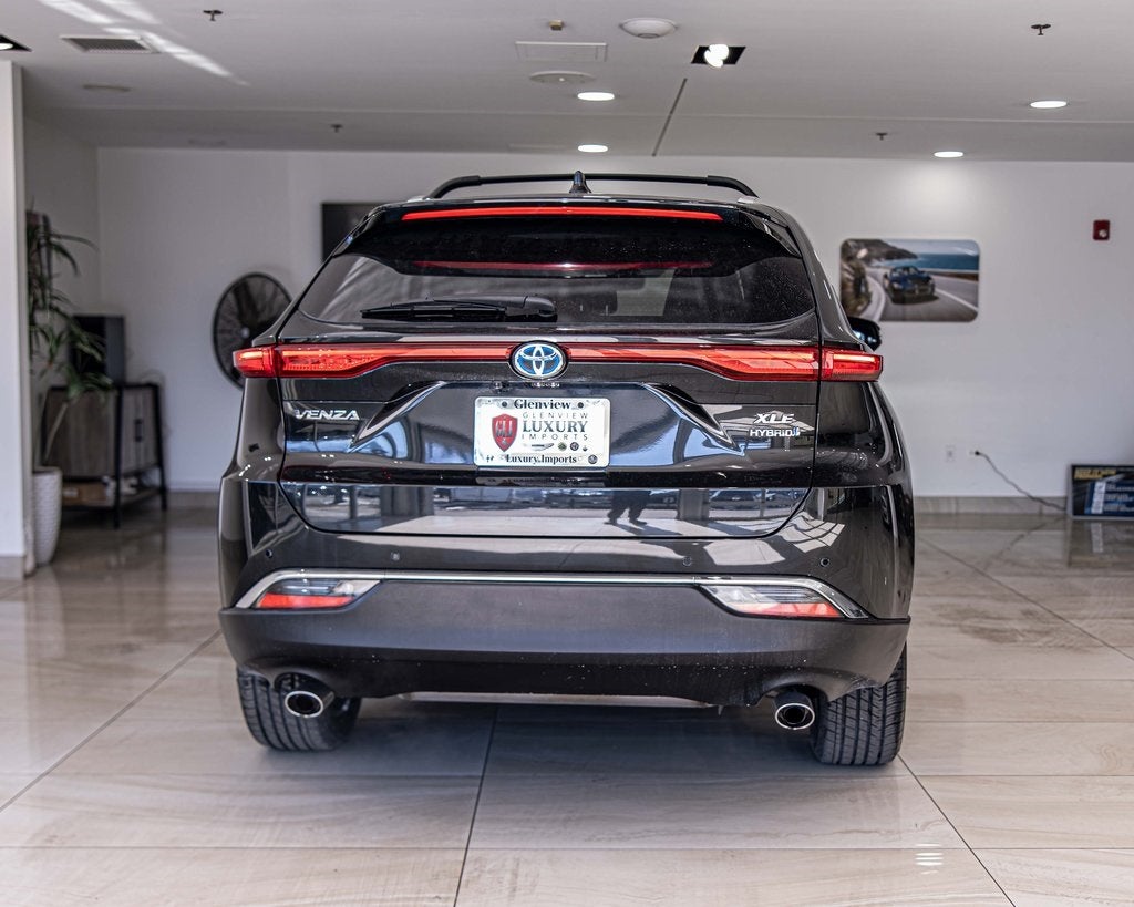 2022 Toyota Venza XLE