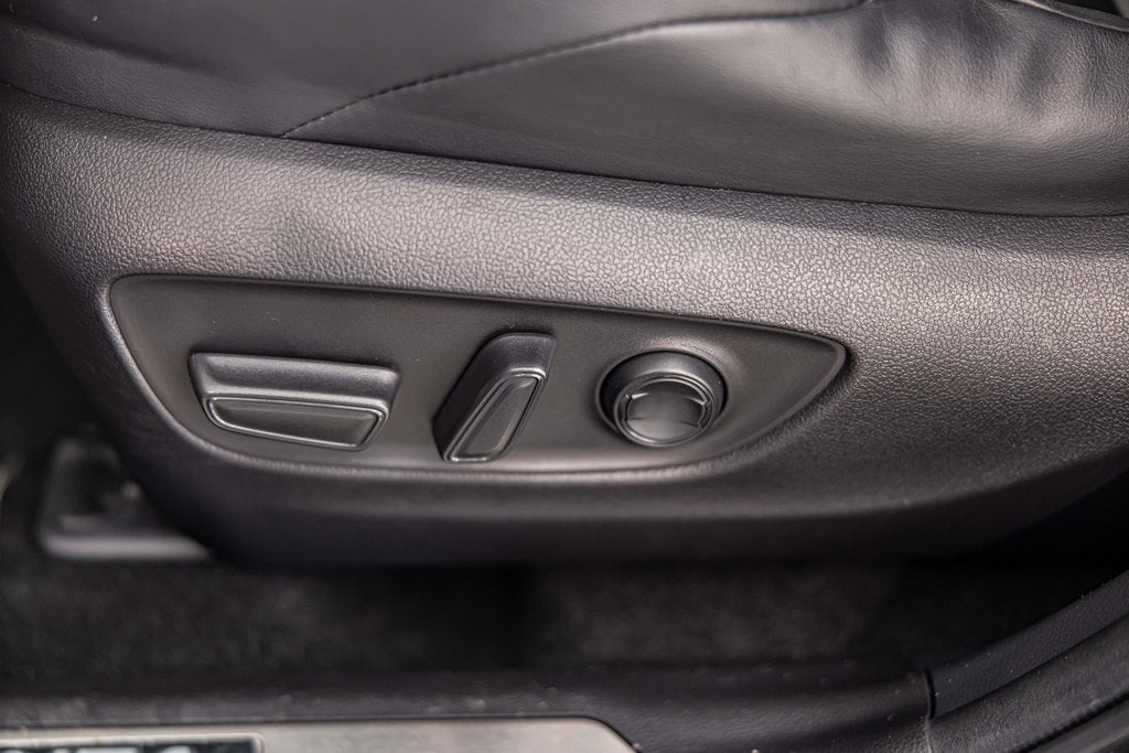 2022 Toyota Venza XLE