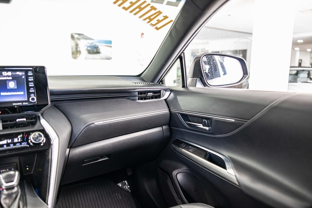 2022 Toyota Venza XLE