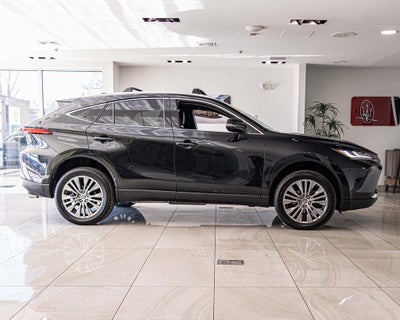 2022 Toyota Venza XLE