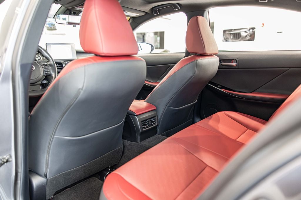 2025 Lexus IS 350 F SPORT Design