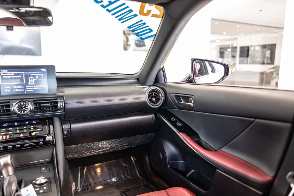 2025 Lexus IS 350 F SPORT Design