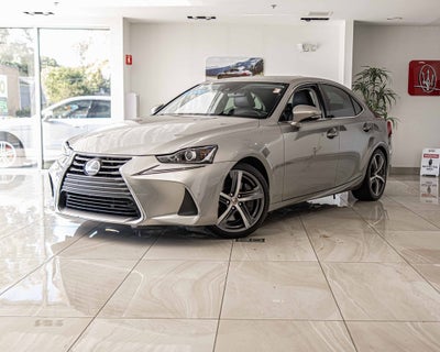 2017 Lexus IS 300