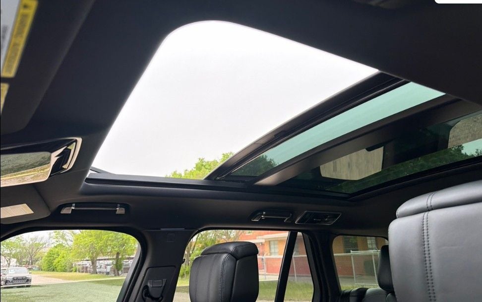 2022 Land Rover Range Rover Westminster