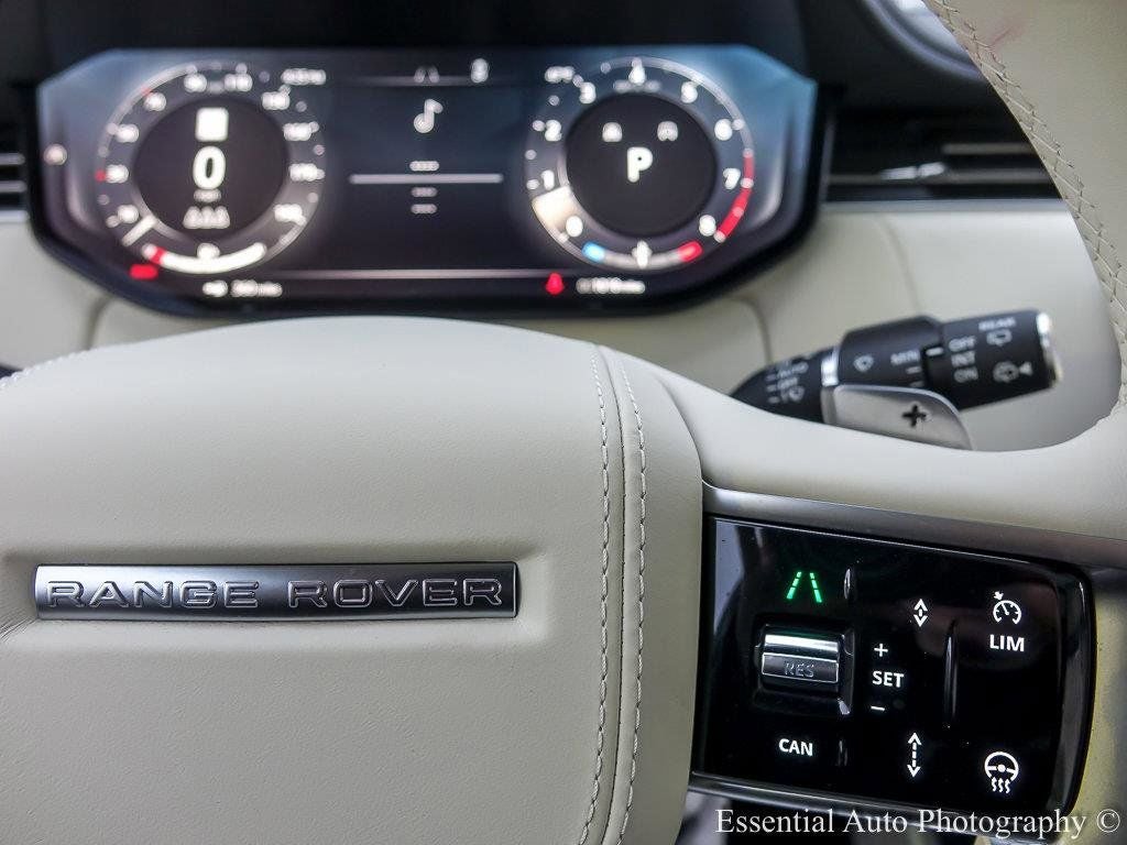 2025 Land Rover Range Rover SV LWB