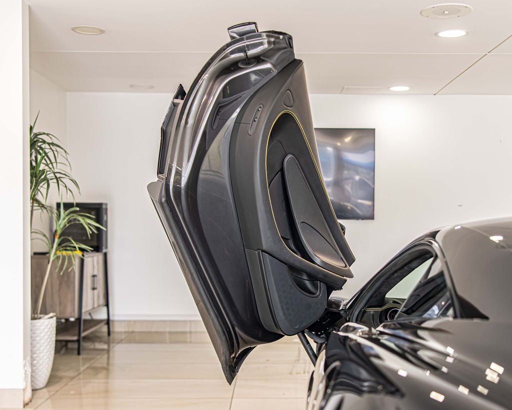 2019 McLaren 570S Base