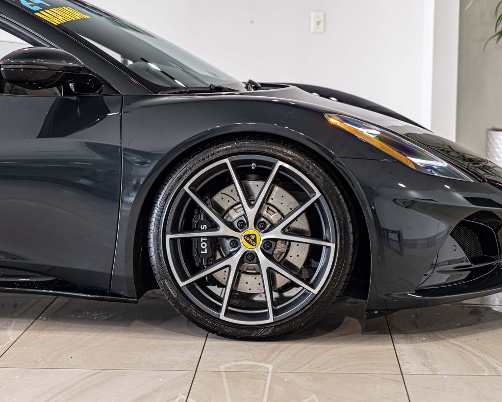 2024 Lotus Emira V6
