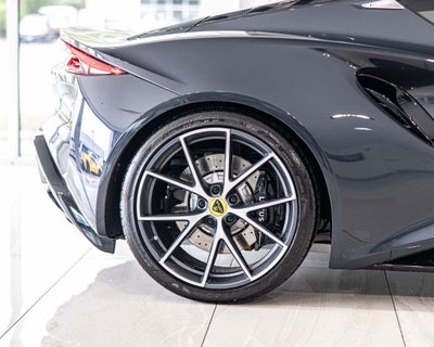2024 Lotus Emira V6