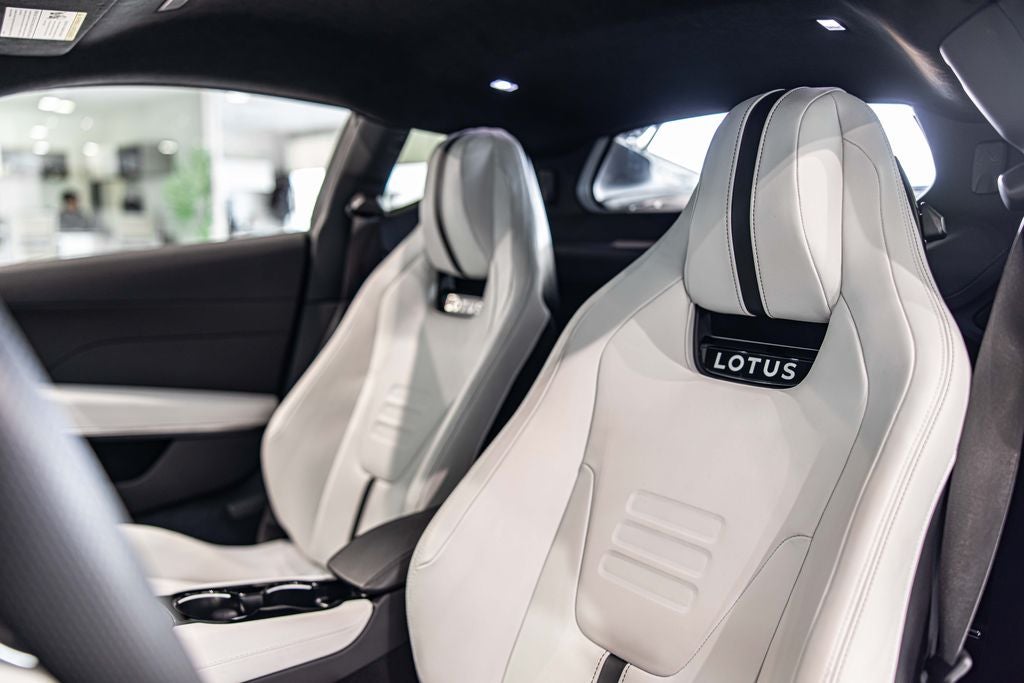 2024 Lotus Emira V6