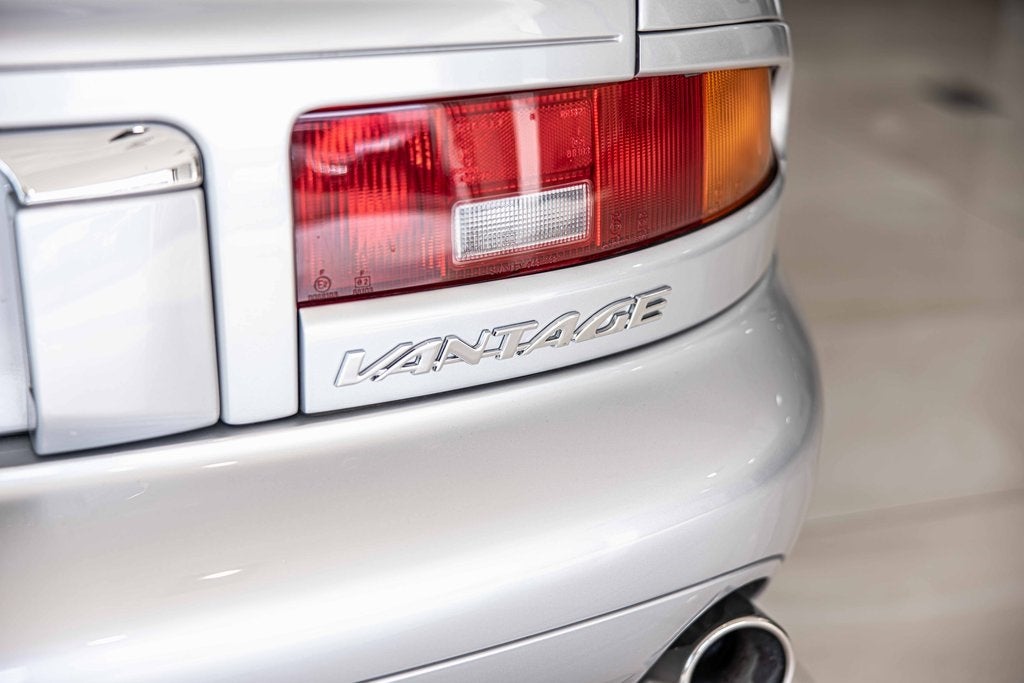 2002 Aston Martin DB7 Vantage Volante