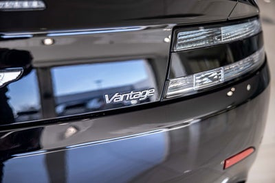 2010 Aston Martin V8 Vantage Base