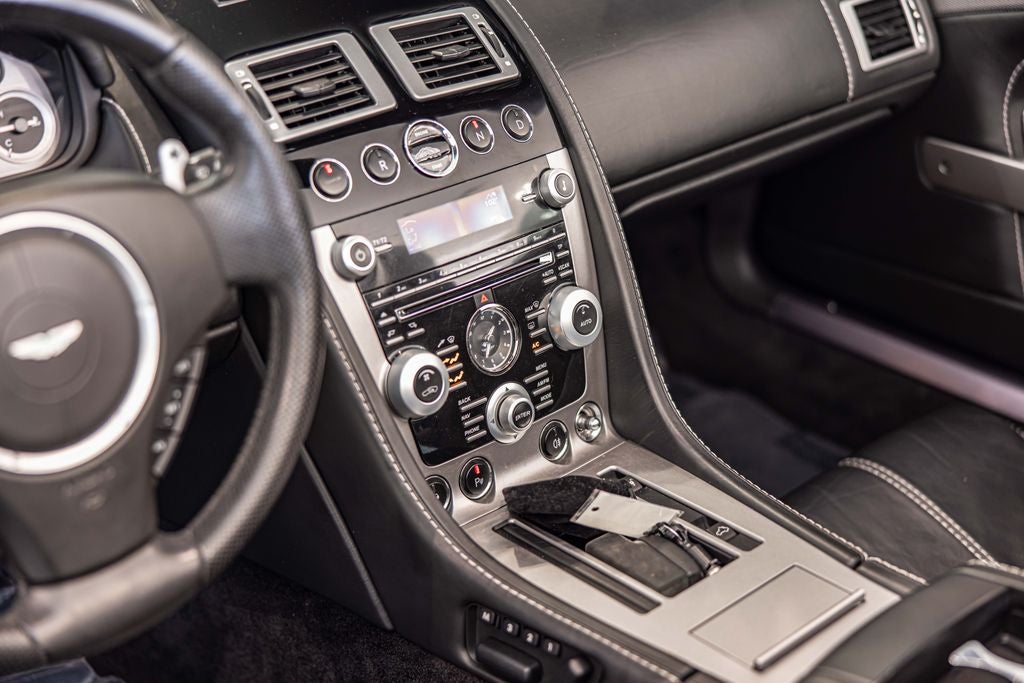 2010 Aston Martin V8 Vantage Base