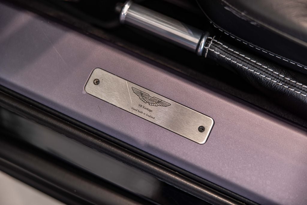 2010 Aston Martin V8 Vantage Base