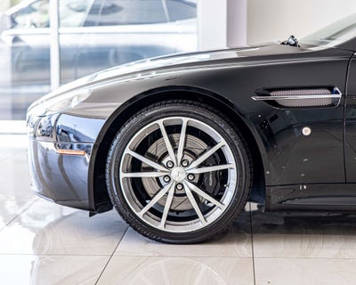 2010 Aston Martin V8 Vantage Base