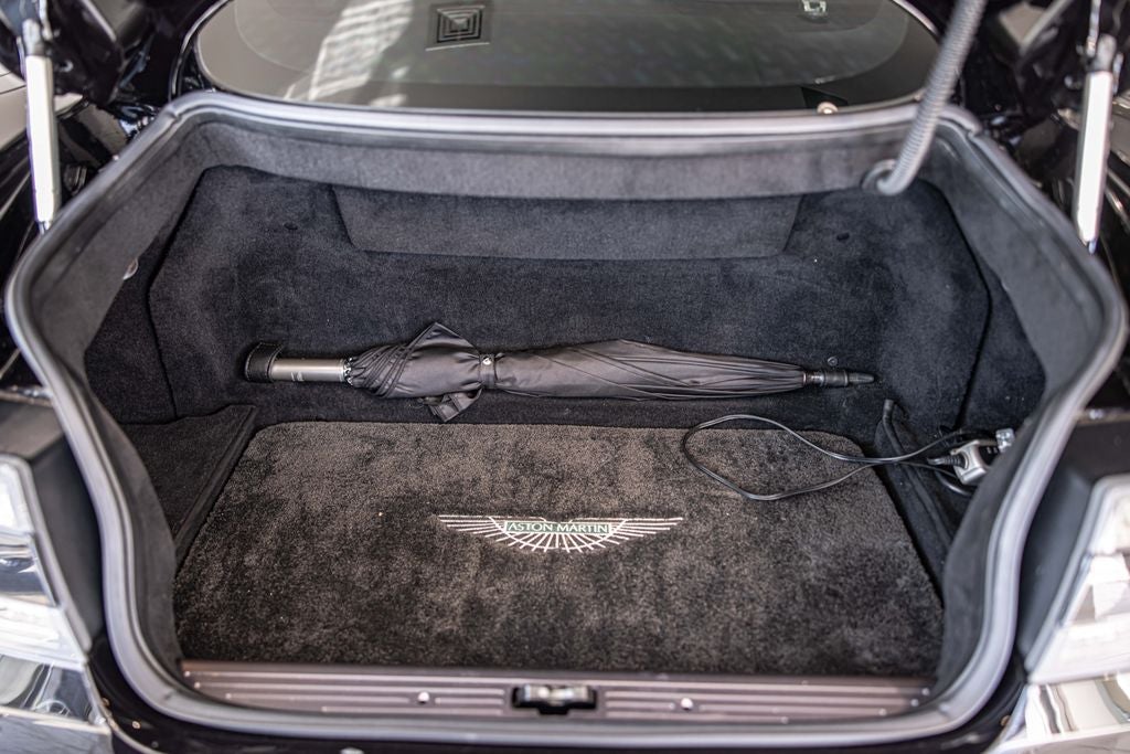 2013 Aston Martin DB9 Base