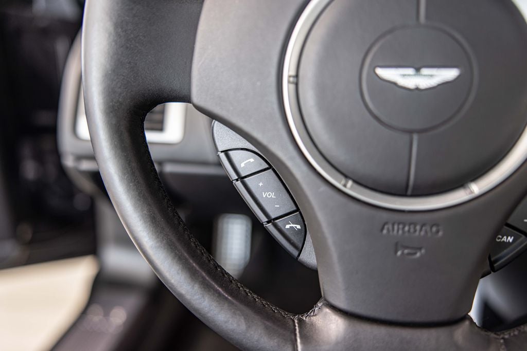 2013 Aston Martin DB9 Base