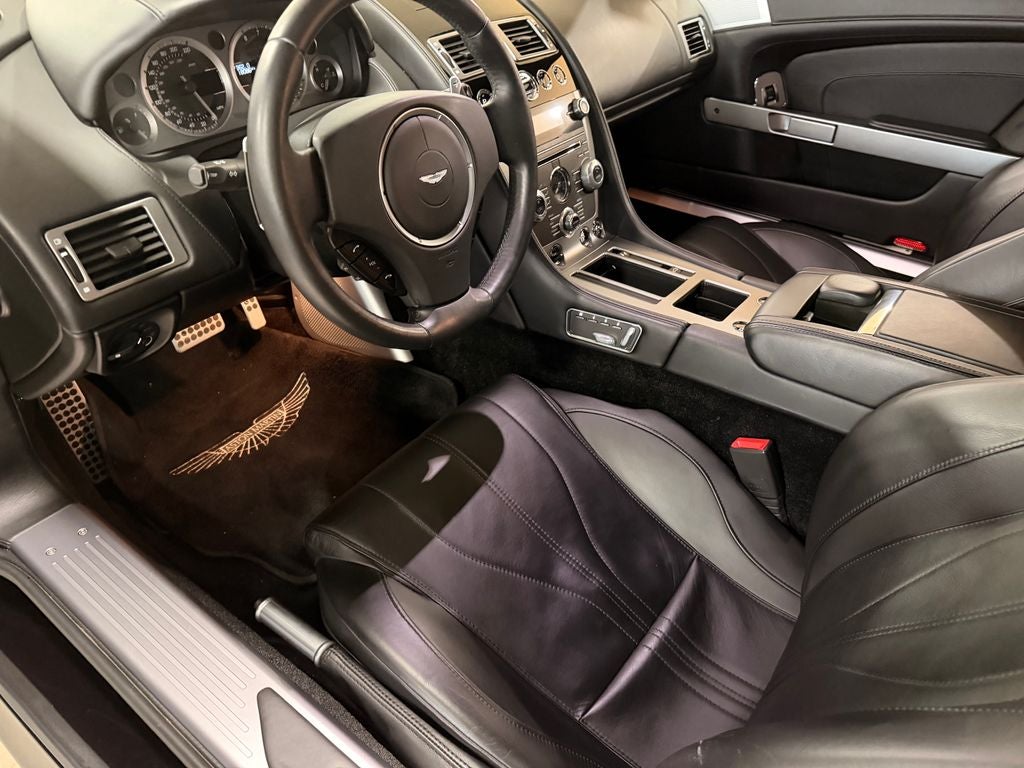 2013 Aston Martin DB9 Base