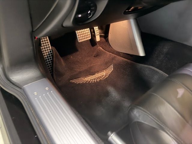 2013 Aston Martin DB9 Base