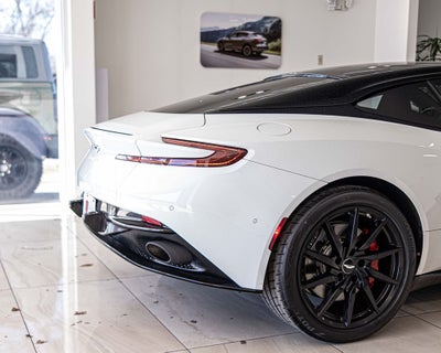 2018 Aston Martin DB11 Base V12