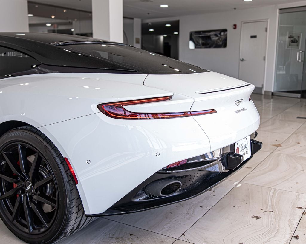 2018 Aston Martin DB11 Base V12