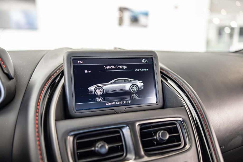 2018 Aston Martin DB11 Base V12