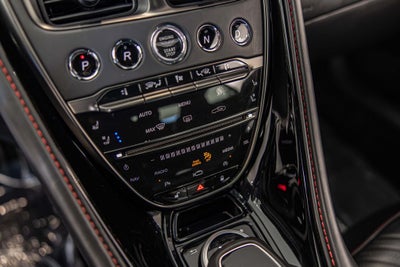 2018 Aston Martin DB11 Base V12