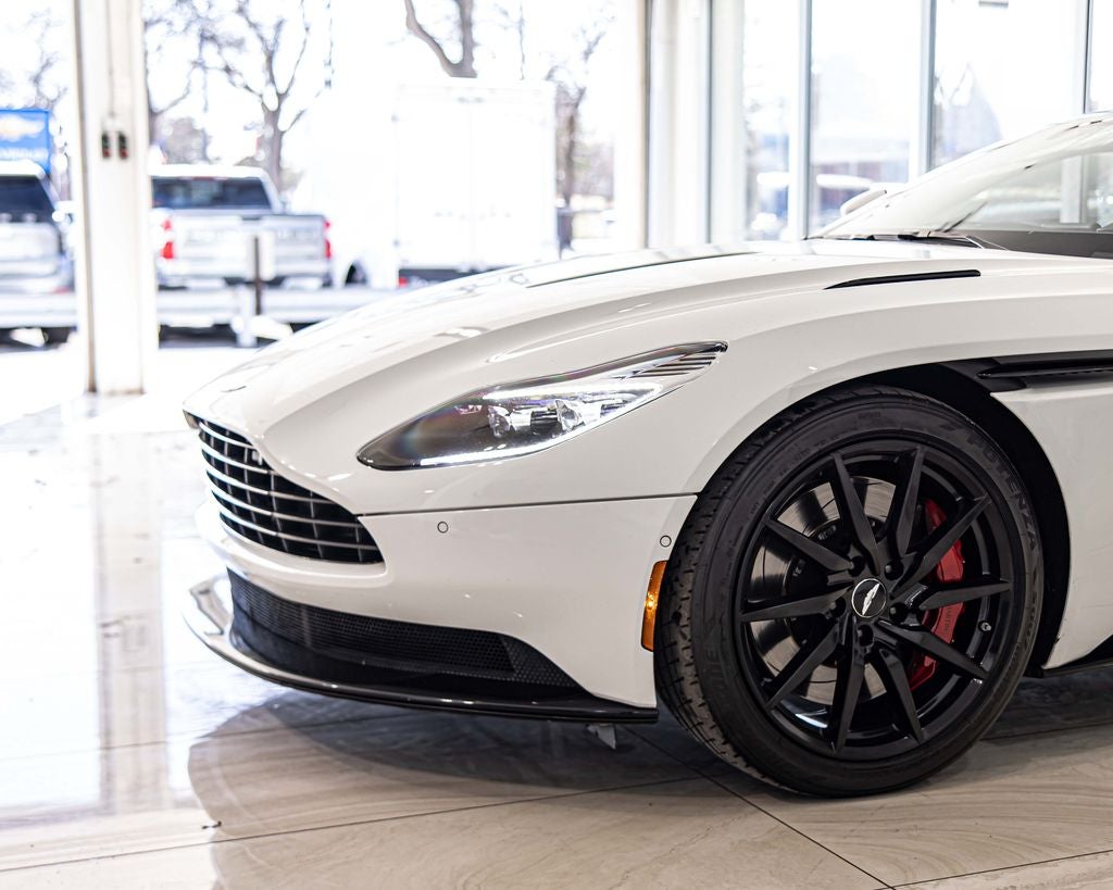 2018 Aston Martin DB11 Base V12
