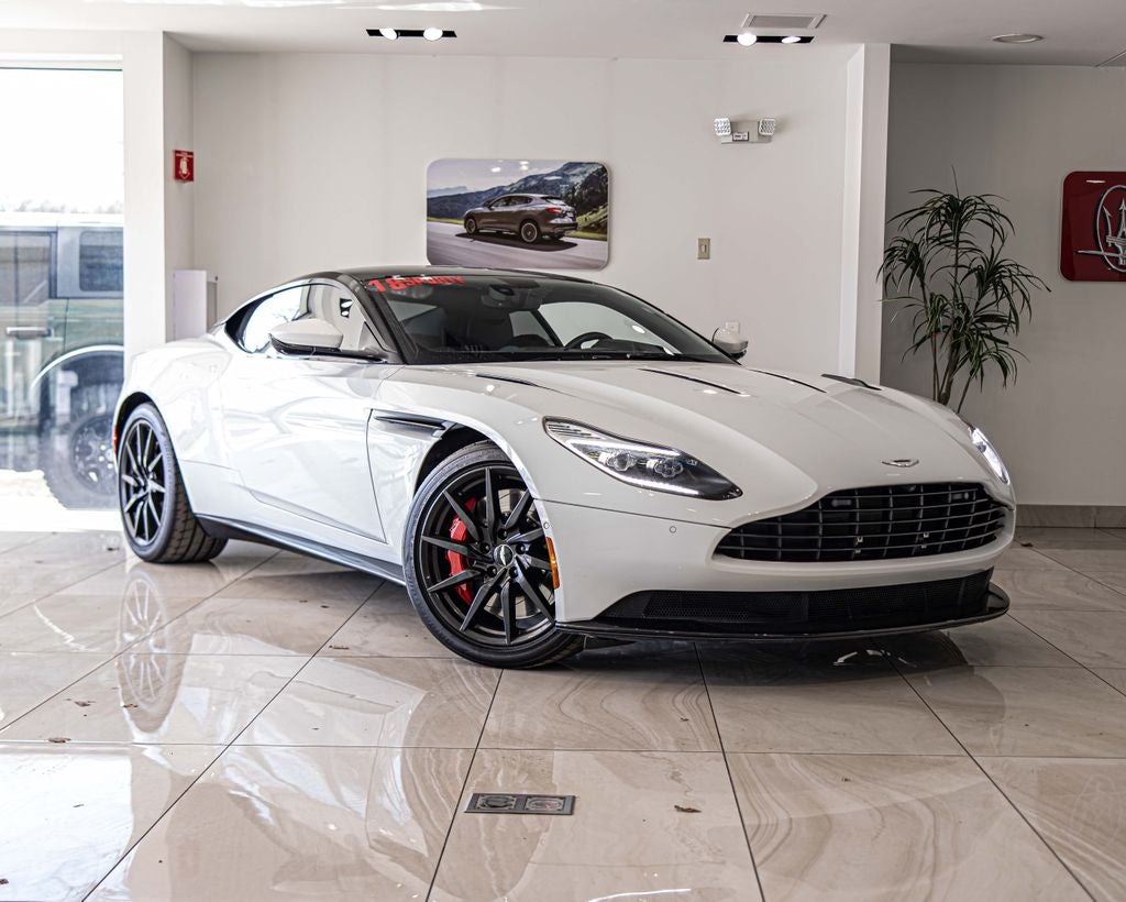 2018 Aston Martin DB11 Base V12