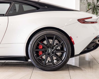 2018 Aston Martin DB11 Base V12