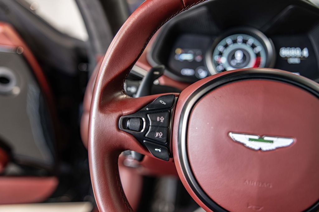 2018 Aston Martin DB11 Base