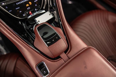 2018 Aston Martin DB11 Base