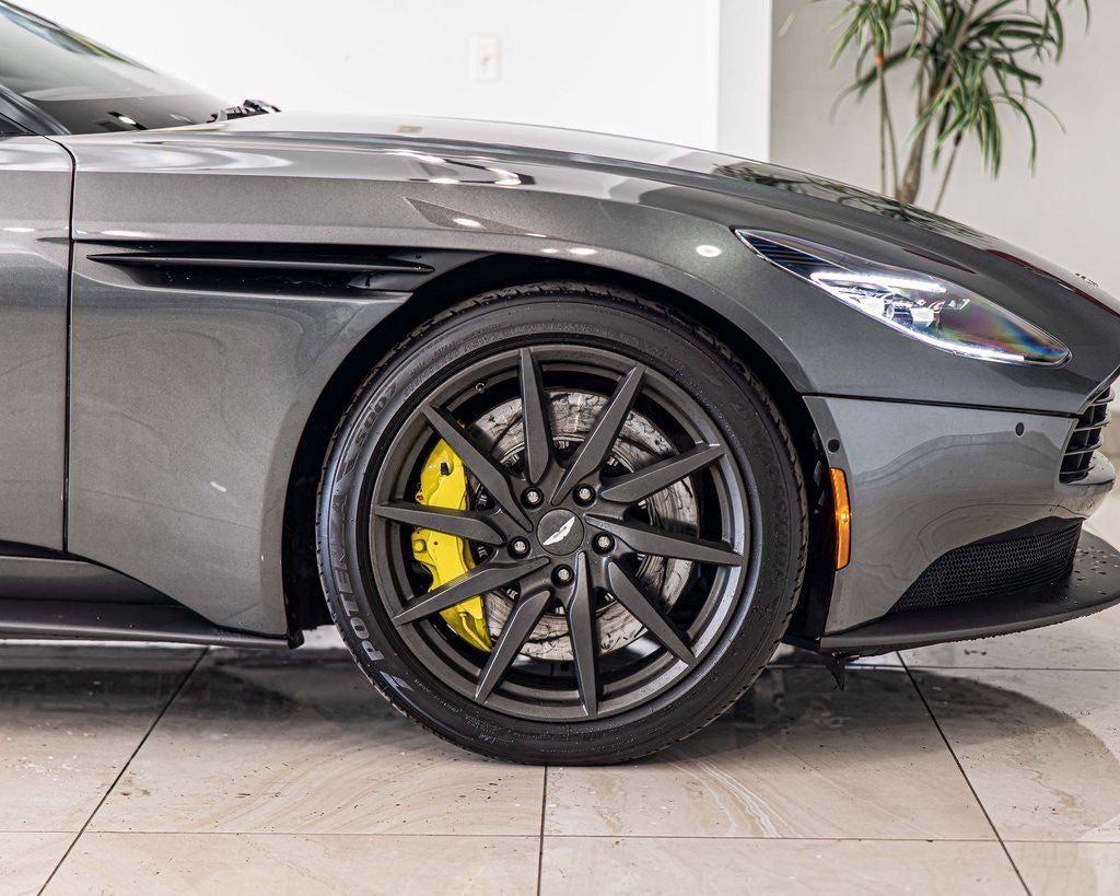 2020 Aston Martin DB11 Base